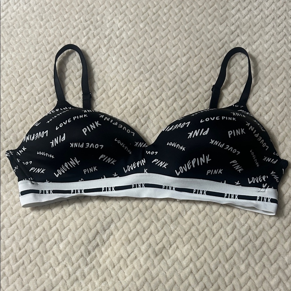 PINK Victoria's Secret Wear Everywhere Black and White Wireless Bra